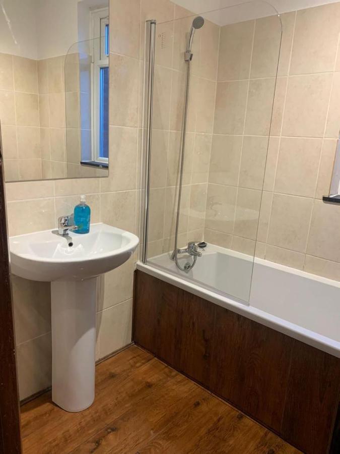 3/4 Bedroom House Appartamento