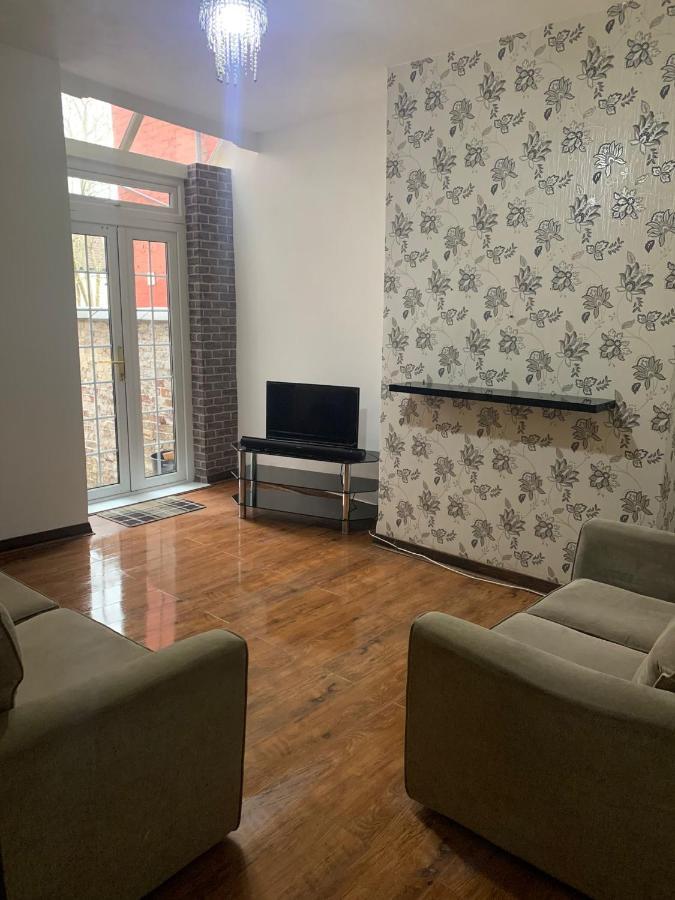 3/4 Bedroom House Appartamento
